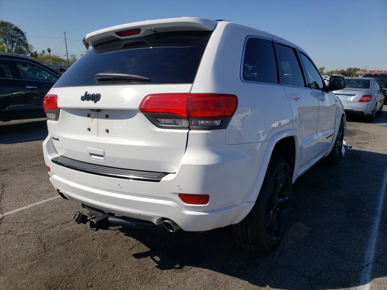 Photo 4 from auction – 2015 JEEP GRAND CHER with VIN 1C4RJFAGXFC812514