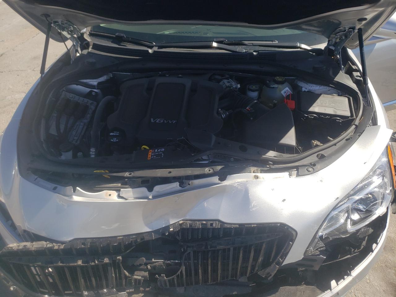 Фото 7 с аукциона – 2017 BUICK LACROSSE E с VIN 1G4ZP5SS6HU199280