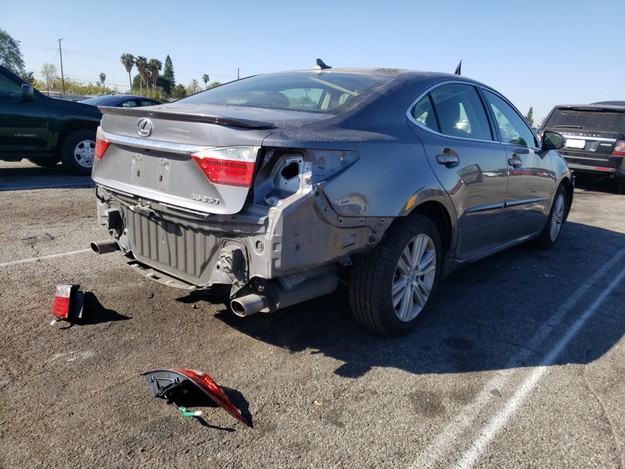 Photo 4 from auction – 2014 LEXUS ES 350 with VIN JTHBK1GG1E2151211