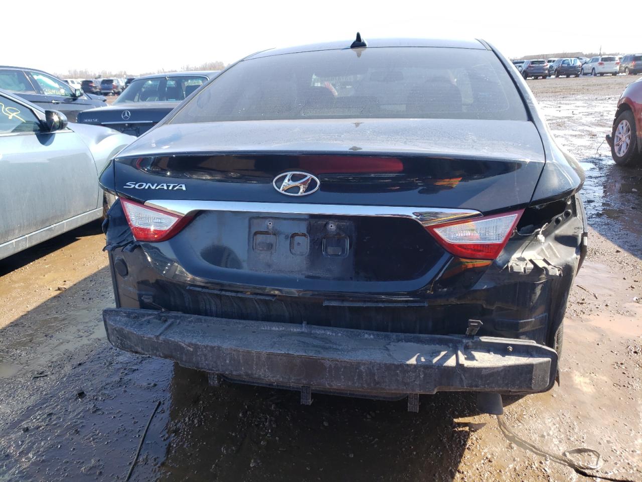 Photo 9 from auction – 2012 HYUNDAI SONATA GLS with VIN 5NPEB4AC5CH337383