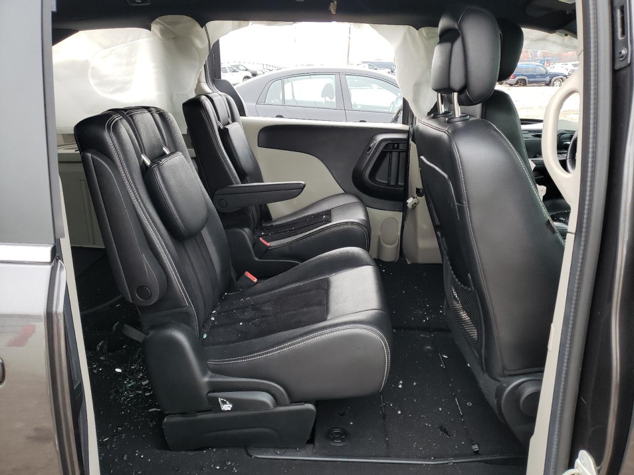 Photo 6 from auction – 2018 DODGE GRAND CARA with VIN 2C4RDGCG2JR326192