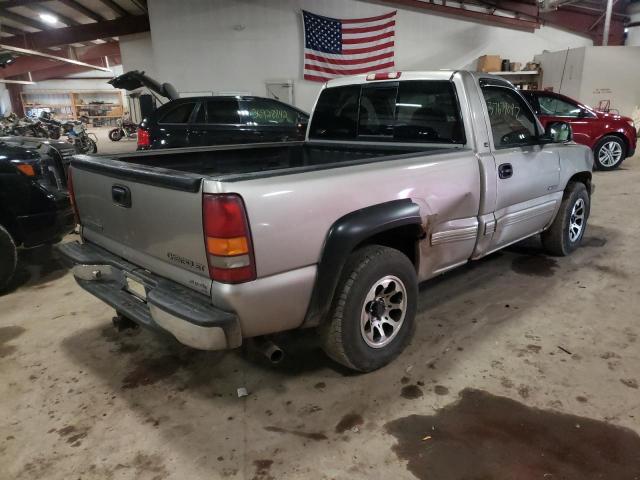 Photo 4 from auction – 2000 CHEVROLET SILVERADO with VIN 1GCEC14T5YZ233838