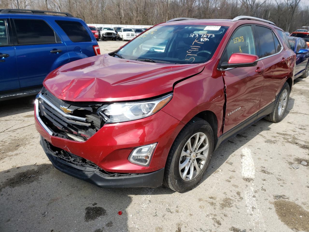 Photo 2 from auction – 2018 CHEVROLET EQUINOX LT with VIN 2GNAXJEV3J6237673