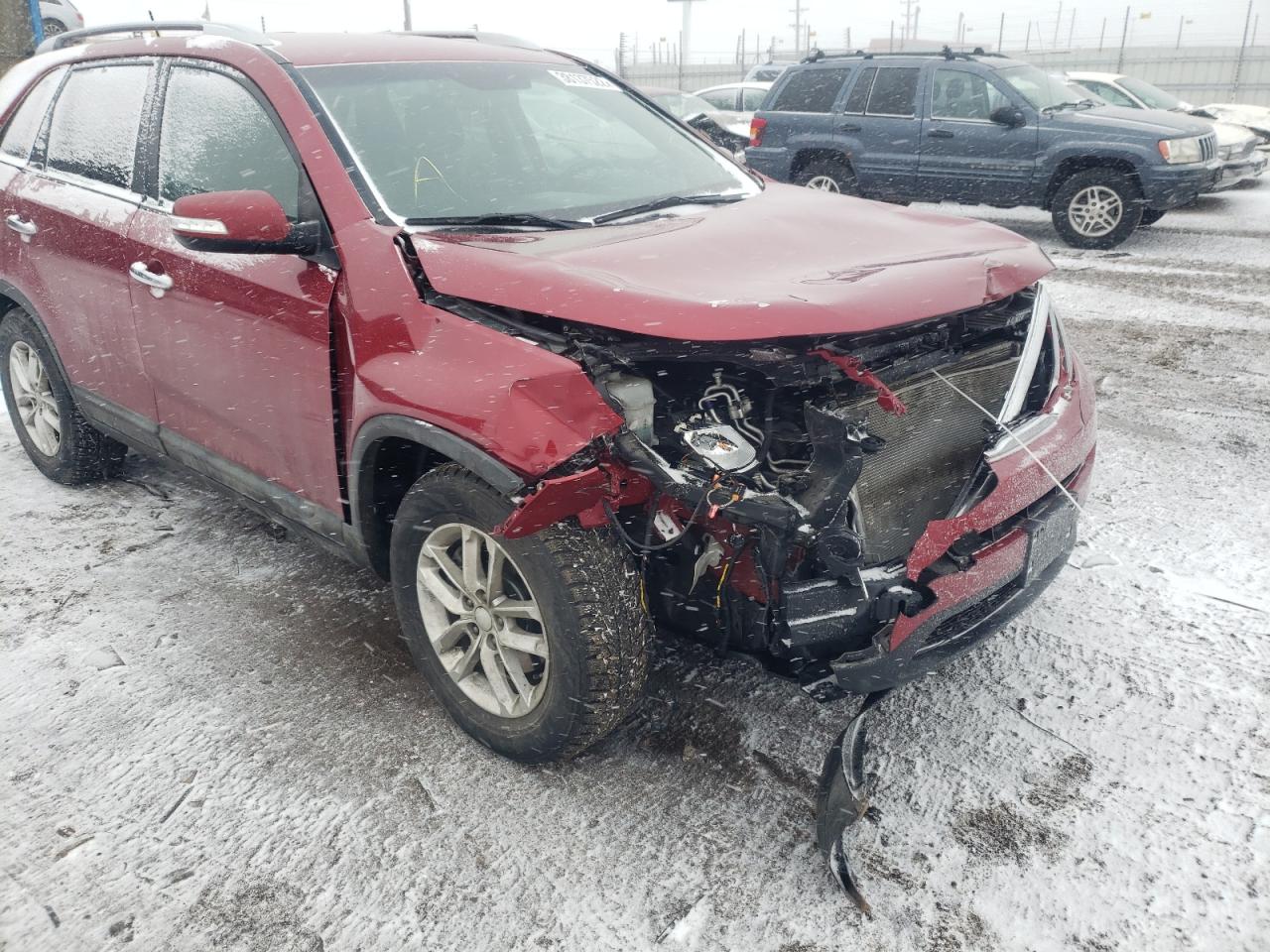 Photo 9 from auction – 2014 KIA SORENTO LX with VIN 5XYKT4A64EG429802