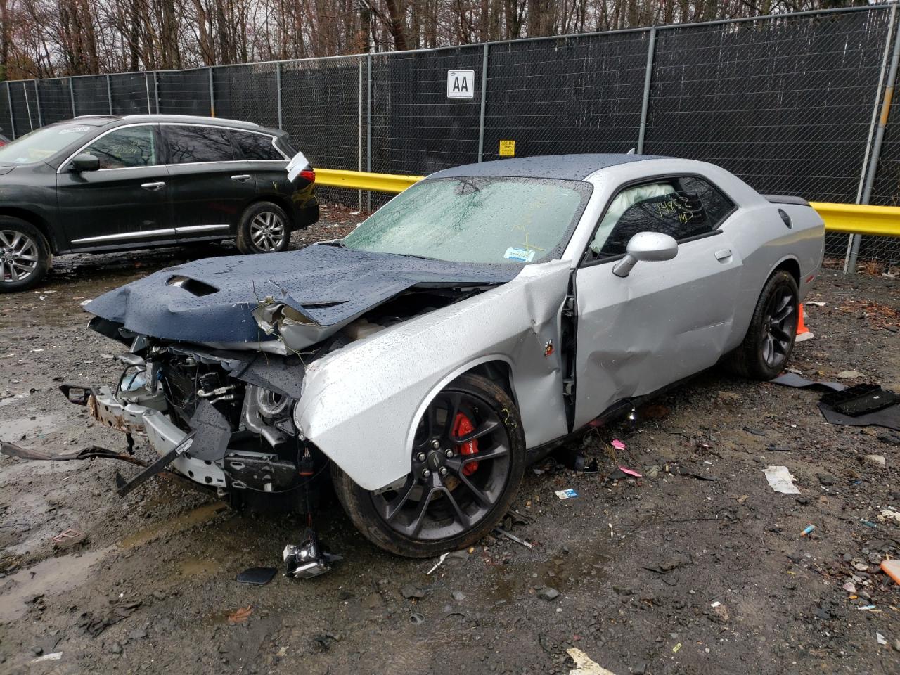 Photo 2 from auction – 2020 DODGE CHALLENGER with VIN 2C3CDZFJXLH179450