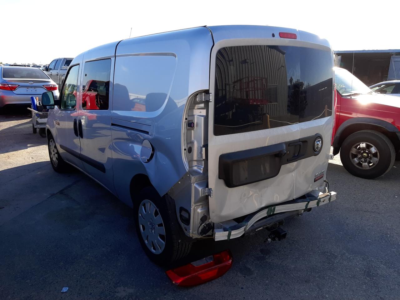Photo 3 from auction – 2019 RAM PROMASTER with VIN ZFBHRFBB1K6M89893