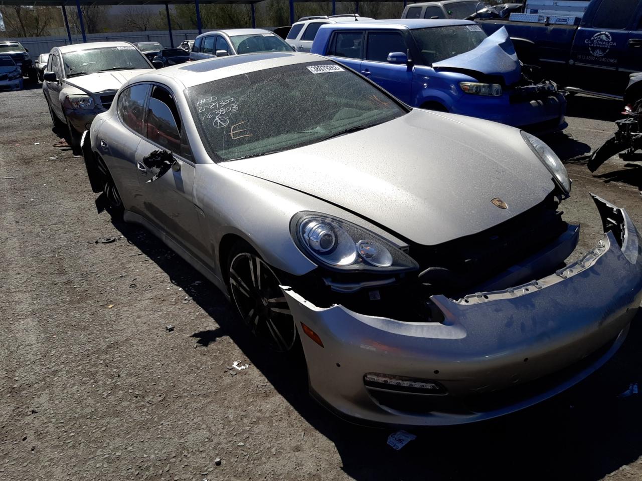 PORSCHE PANAMERA 2 2011 with VIN WP0AA2A79BL013520 - Photo from auction