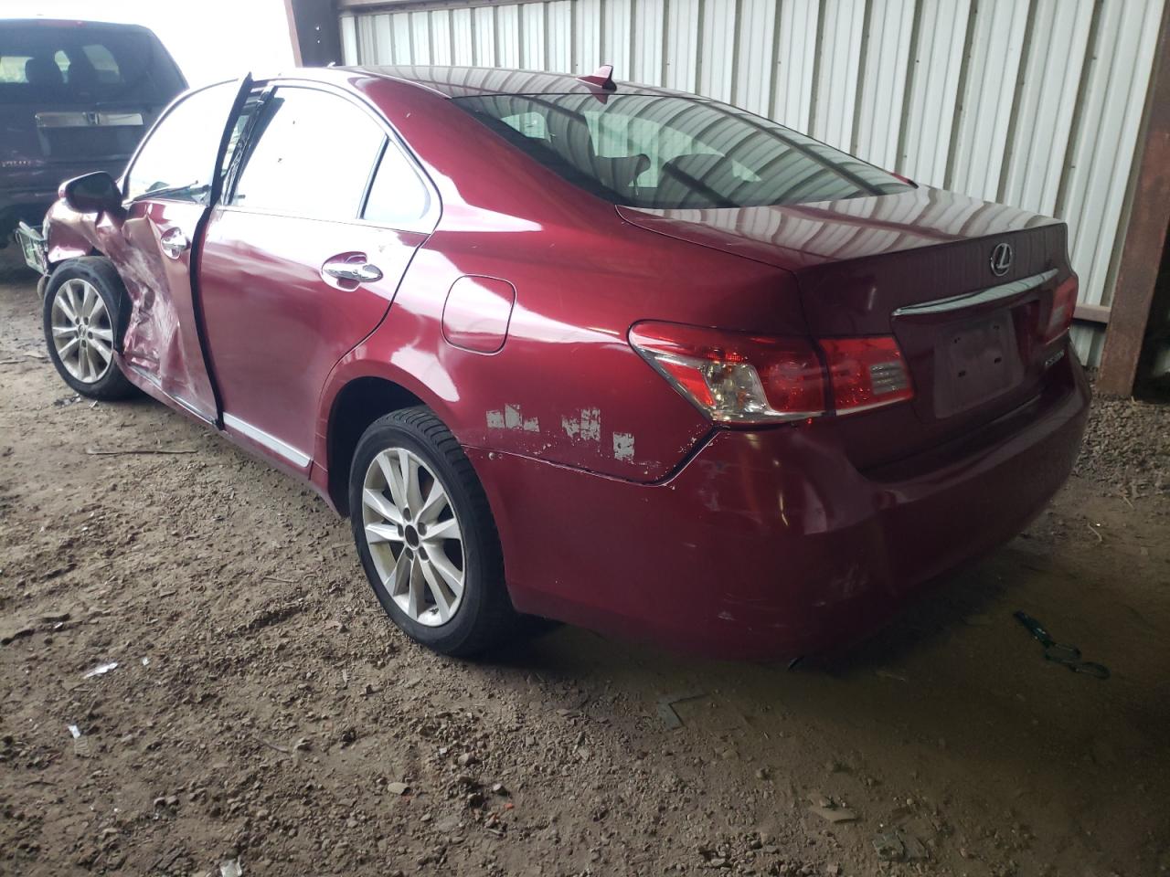 Photo 3 from auction – 2011 LEXUS ES 350 with VIN JTHBK1EG9B2458561