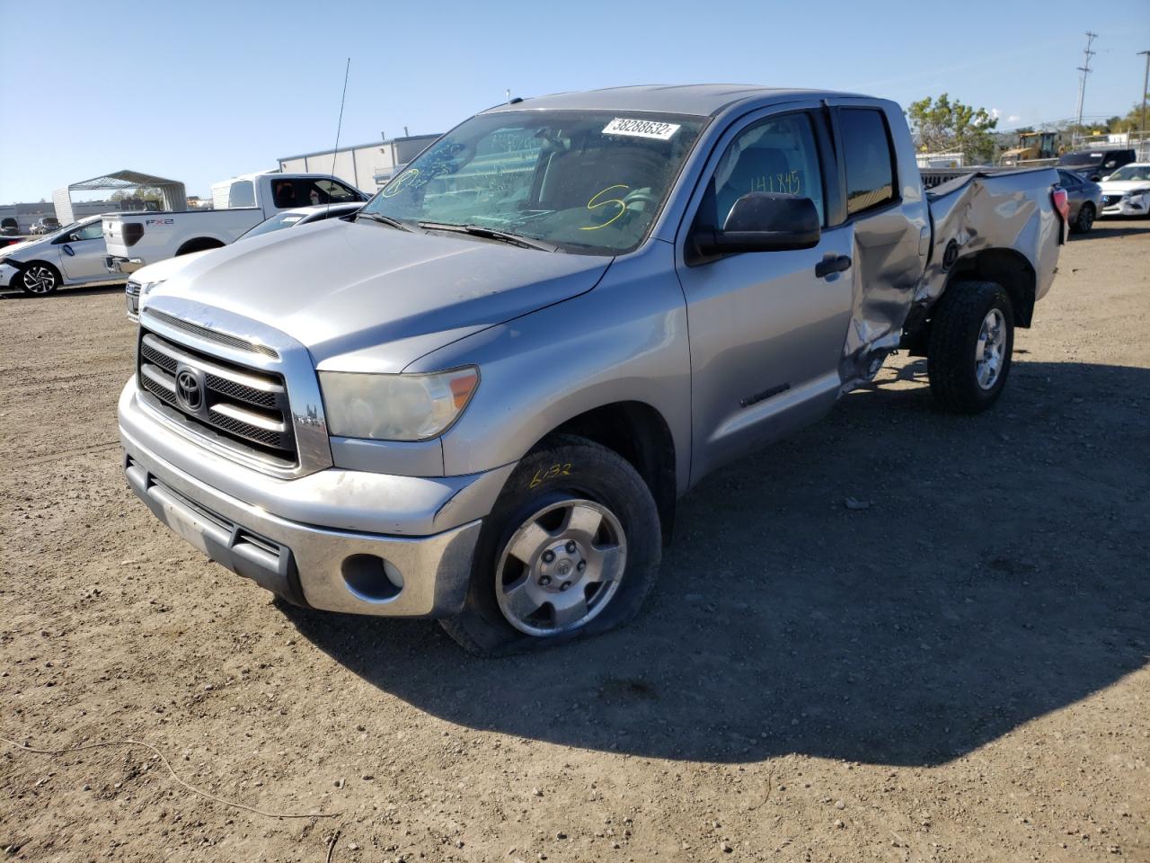 Photo 2 from auction – 2012 TOYOTA TUNDRA DOU with VIN 5TFRM5F19CX043885