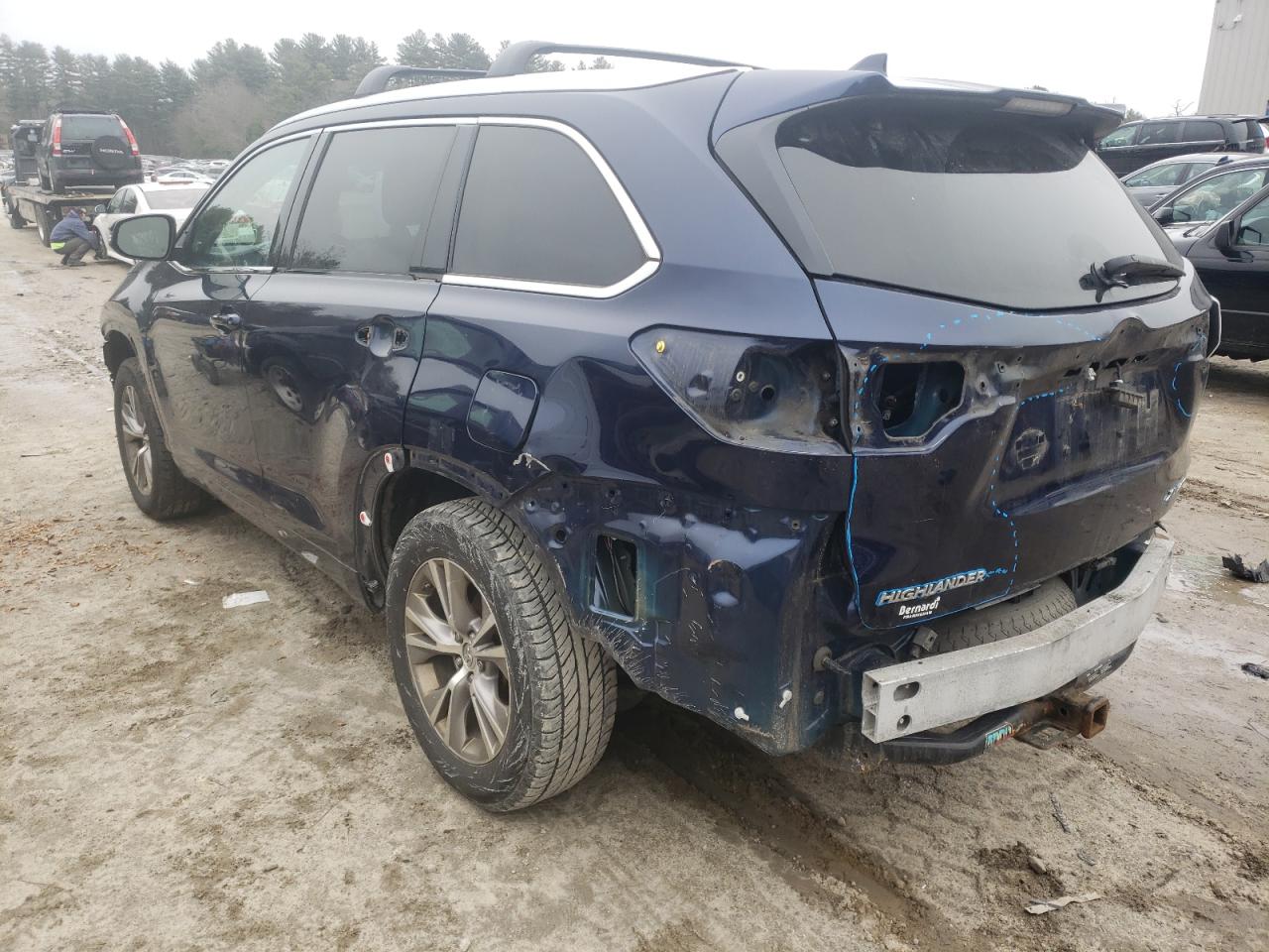 Фото 3 с аукциона – 2014 TOYOTA HIGHLANDER с VIN 5TDJKRFH0ES027428