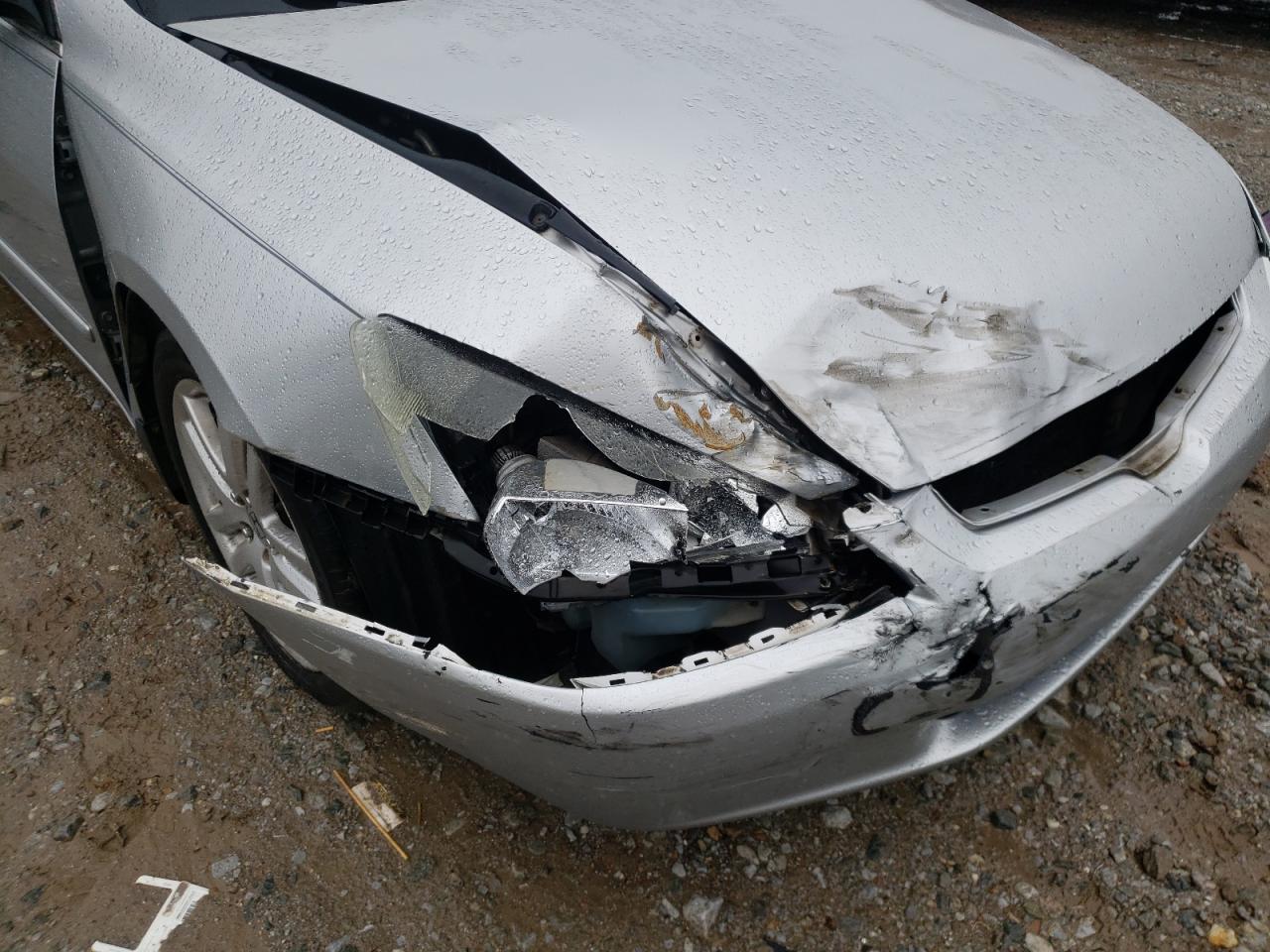 Photo 9 from auction – 2003 HONDA ACCORD EX with VIN JHMCM56613C044147