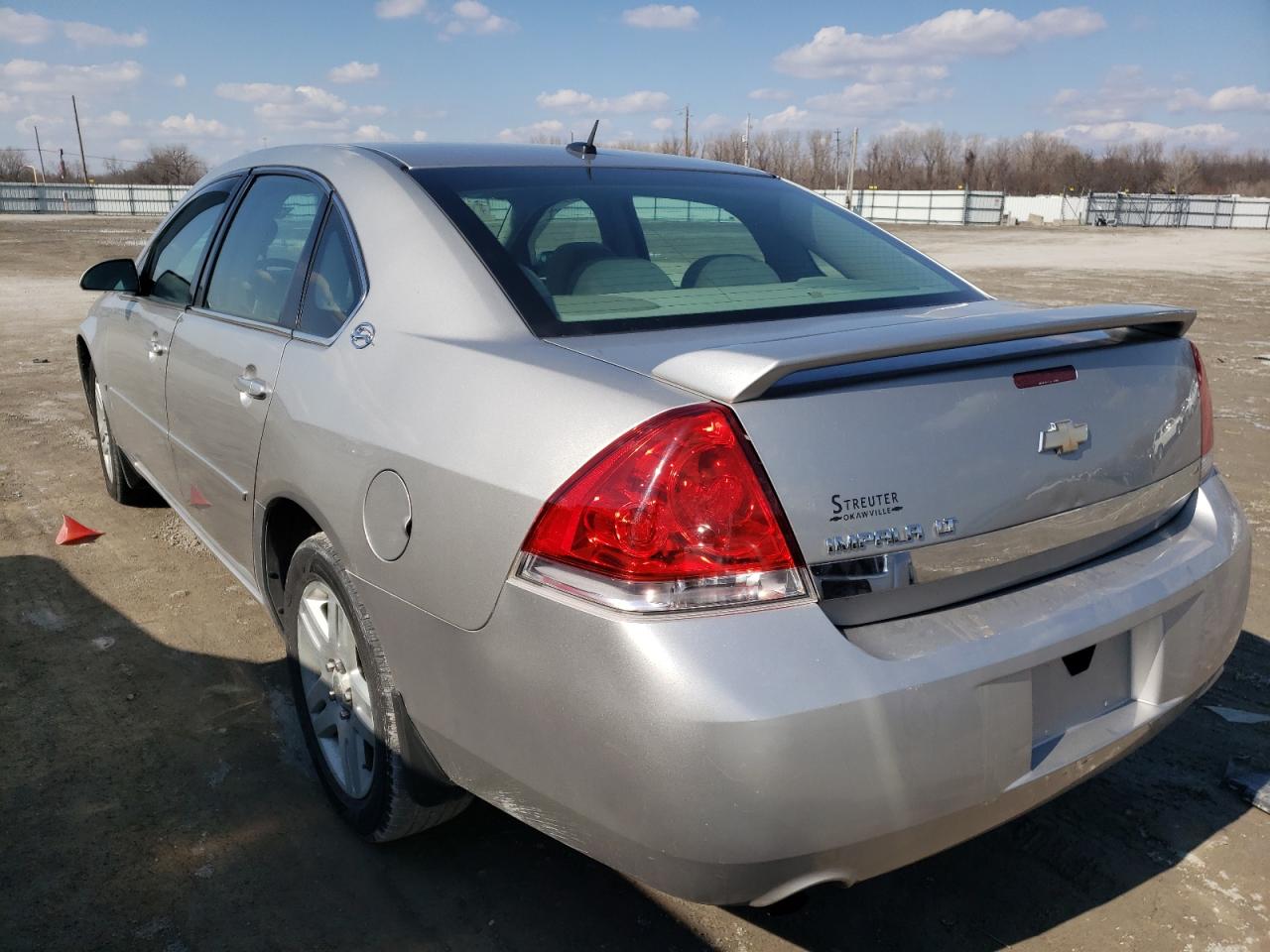 Photo 3 from auction – 2007 CHEVROLET IMPALA LT with VIN 2G1WC58RX79239050
