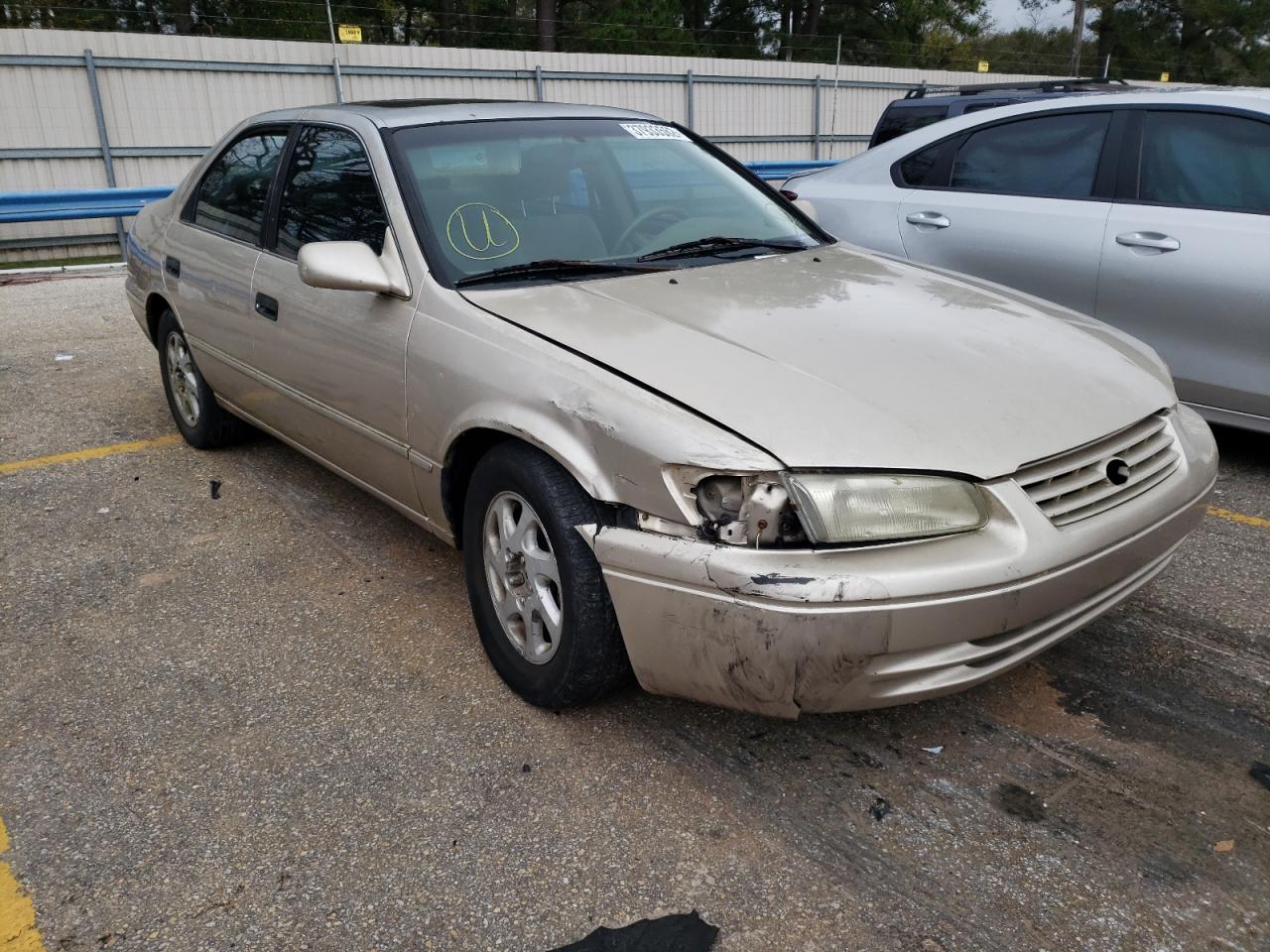 Photo 1 from auction – 1999 TOYOTA CAMRY with VIN 4T1BF28K8XU087850