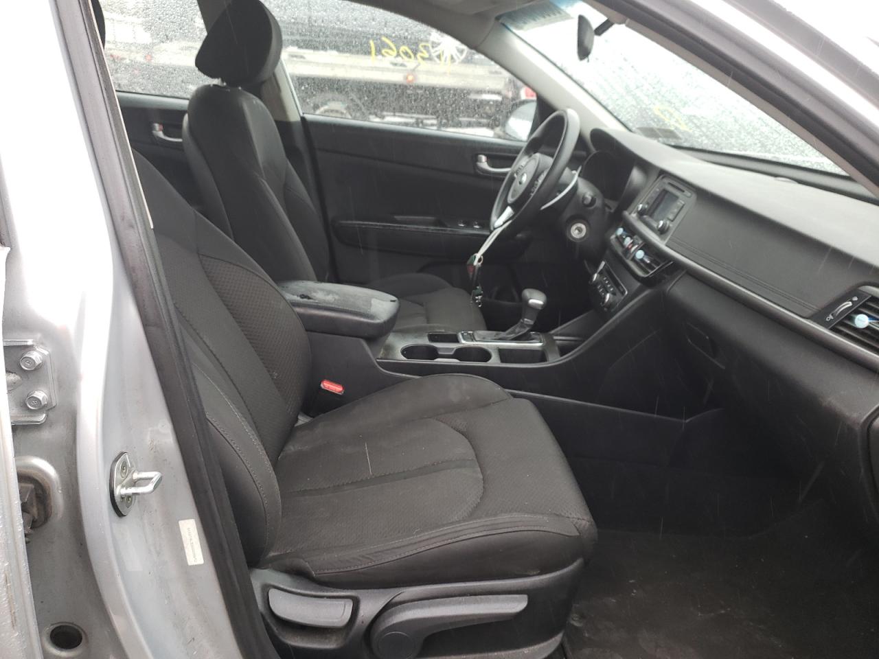 Photo 5 from auction – 2016 KIA OPTIMA LX with VIN 5XXGT4L33GG028693