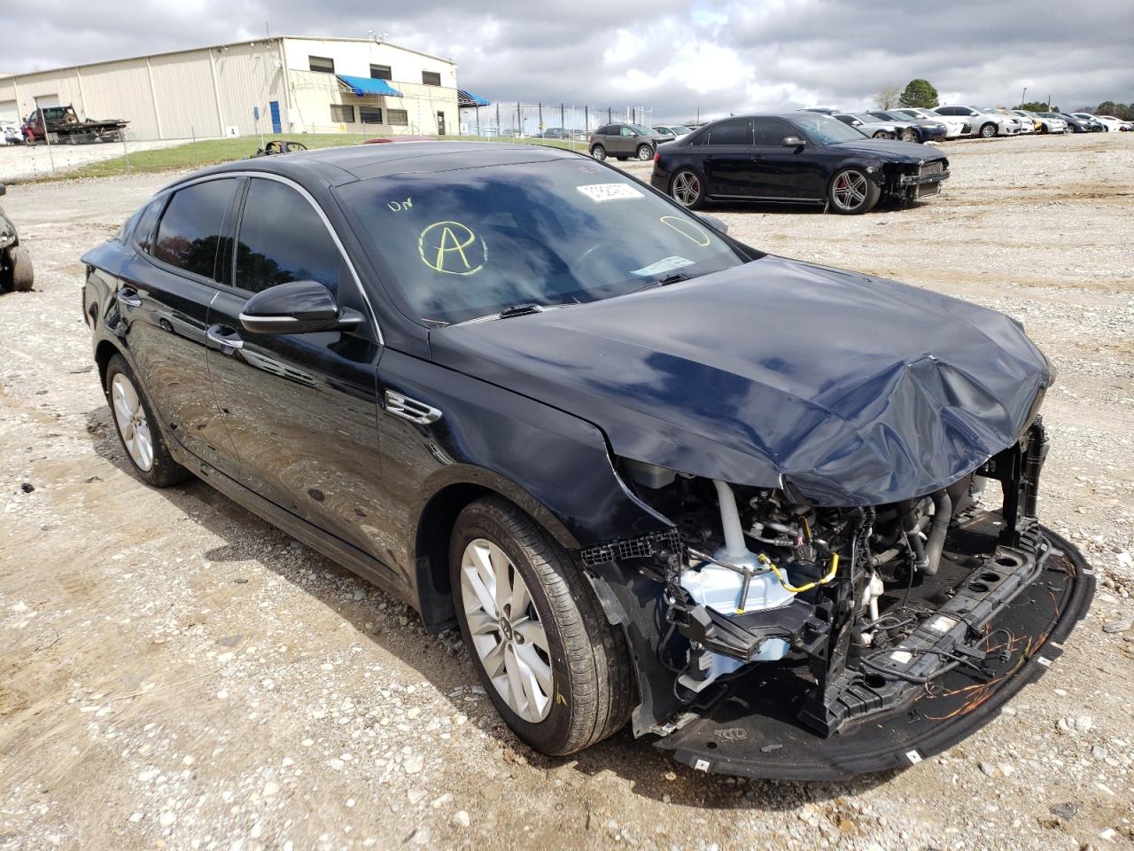 KIA OPTIMA EX 2018 with VIN 5XXGU4L35JG239740 - Photo from auction