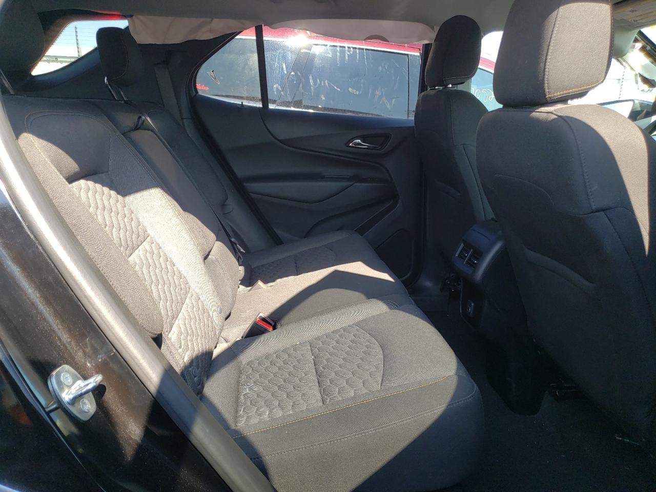 Photo 6 from auction – 2019 CHEVROLET EQUINOX LT with VIN 2GNAXUEV7K6134940