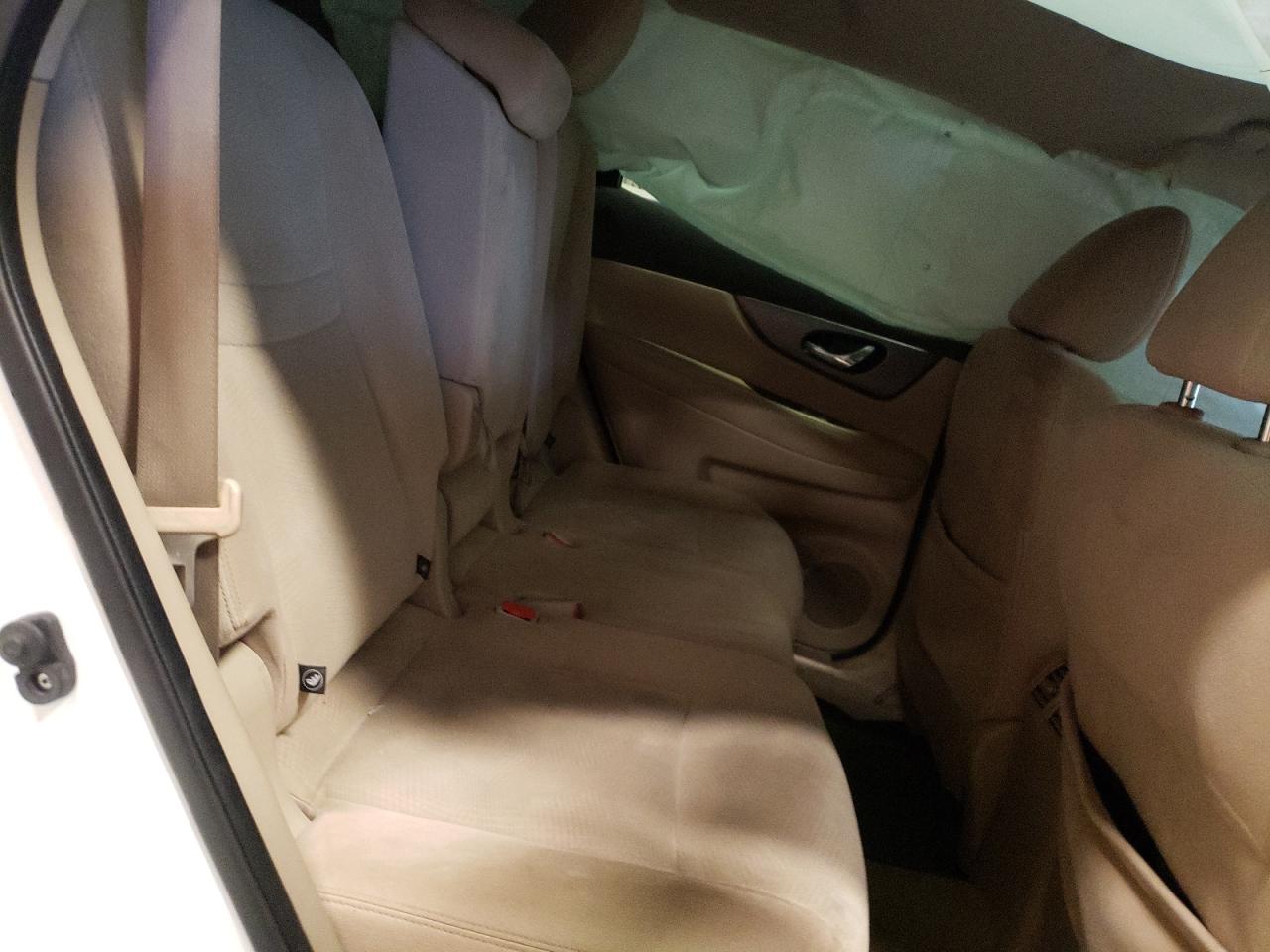 Photo 6 from auction – 2015 NISSAN ROGUE S with VIN KNMAT2MT8FP589214