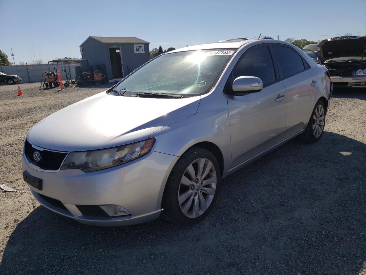 Photo 2 from auction – 2010 KIA FORTE SX with VIN KNAFW4A32A5294334