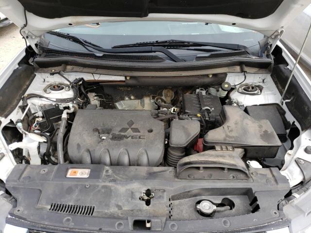 Photo 7 from auction – 2016 MITSUBISHI OUTLANDER with VIN JA4AD3A3XGZ000834