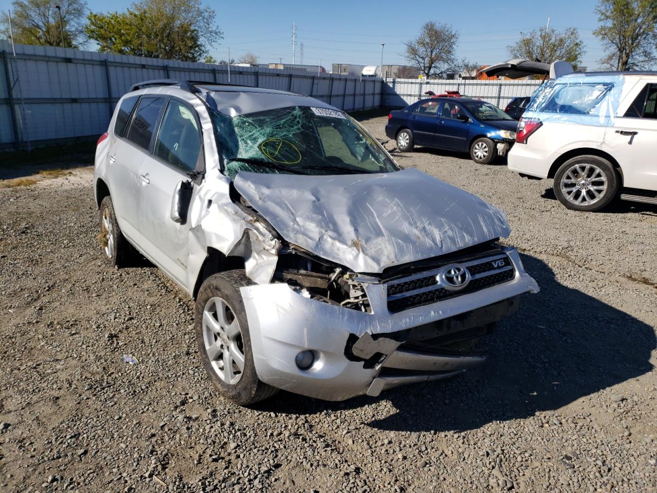 TOYOTA RAV4 LIMIT 2007 with VIN JTMZK34V775006660 - Photo from auction