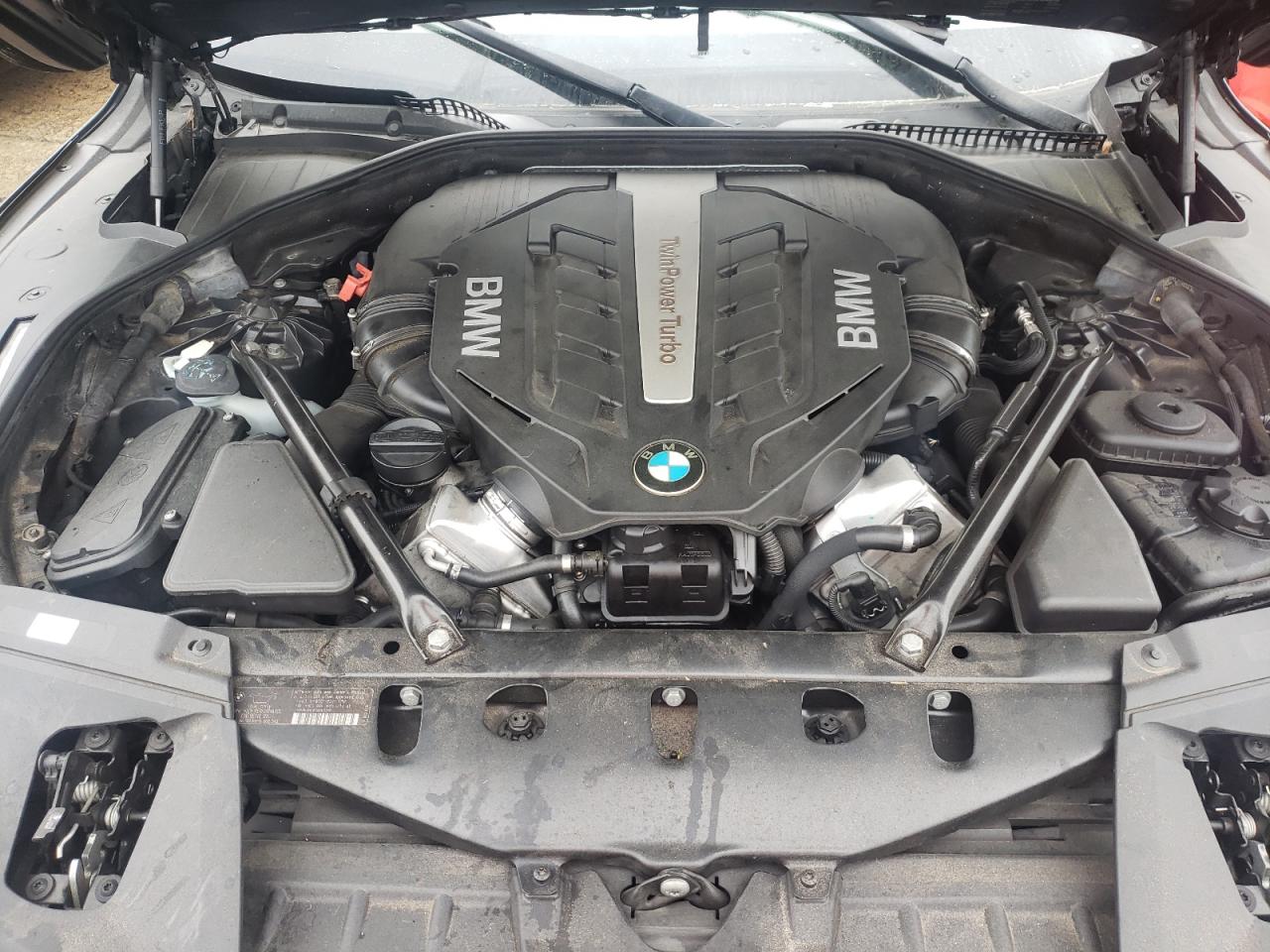 Photo 7 from auction – 2012 BMW 750 LI with VIN WBAKB8C52CC964849