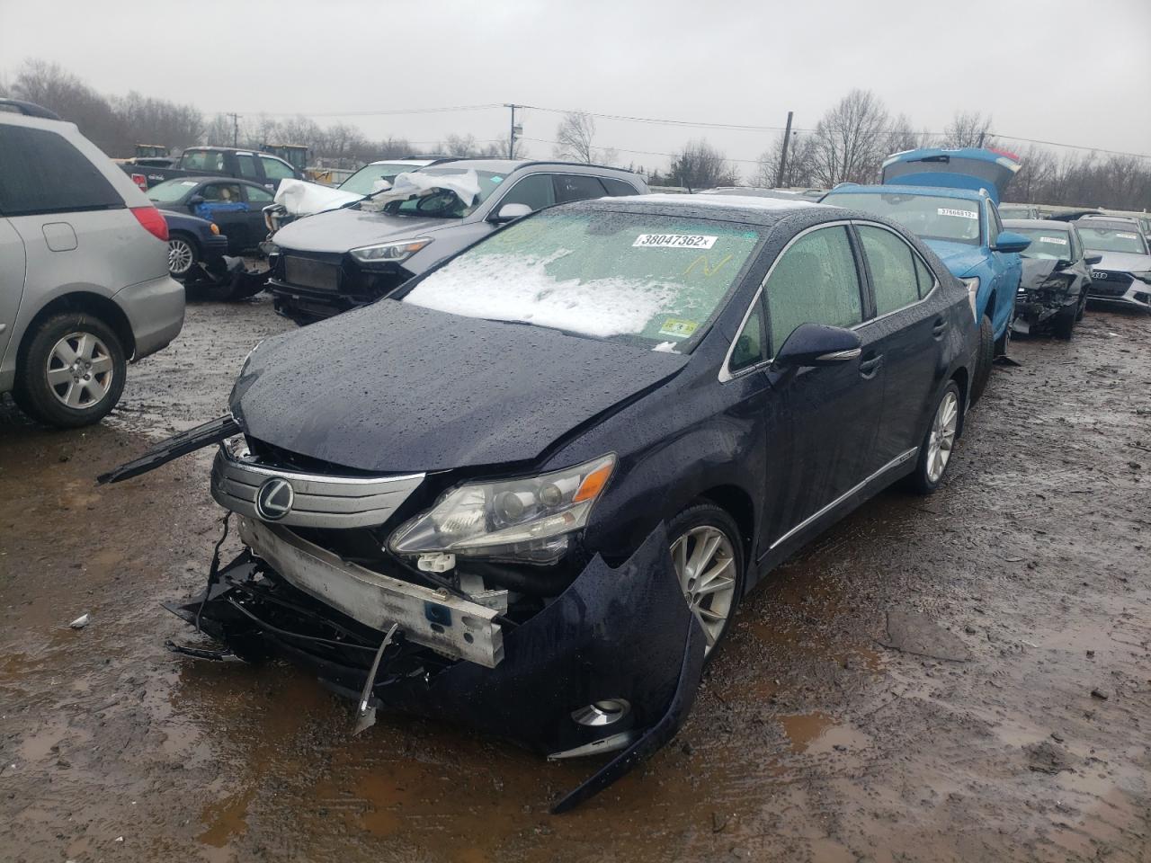 Photo 2 from auction – 2010 LEXUS HS 250H with VIN JTHBB1BA9A2025336