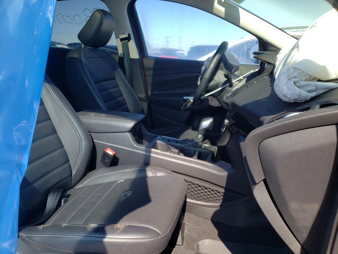 Photo 5 from auction – 2019 FORD ESCAPE TIT with VIN 1FMCU9J92KUA48657