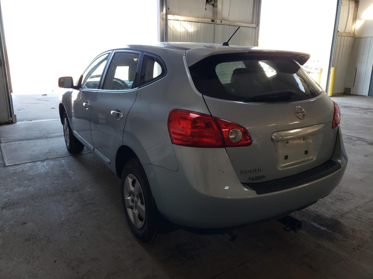 Photo 3 from auction – 2013 NISSAN ROGUE S with VIN JN8AS5MT3DW030973