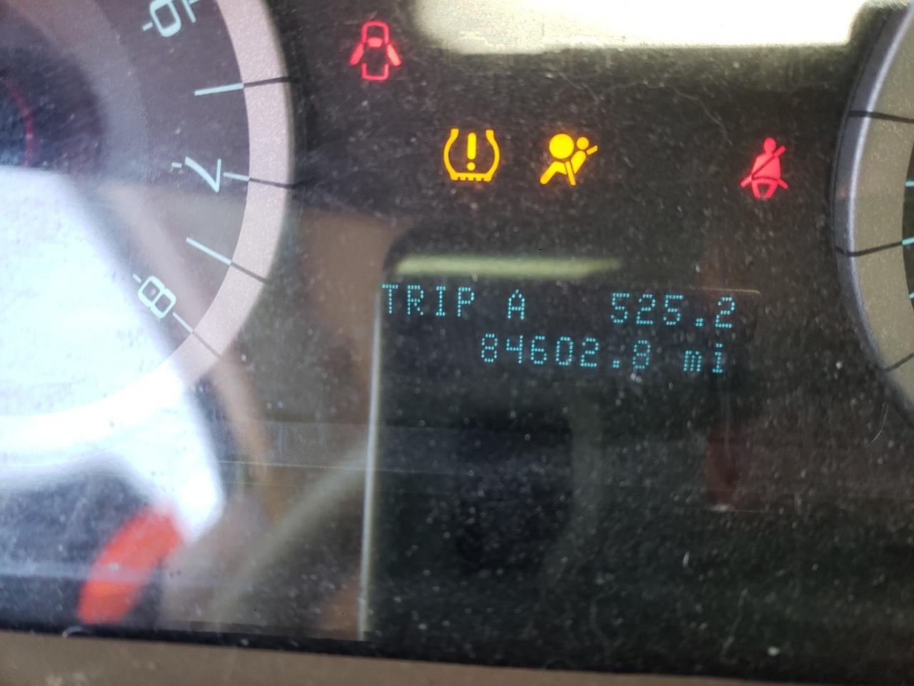 Photo 8 from auction – 2012 FORD ESCAPE LIM with VIN 1FMCU0EG8CKC67110