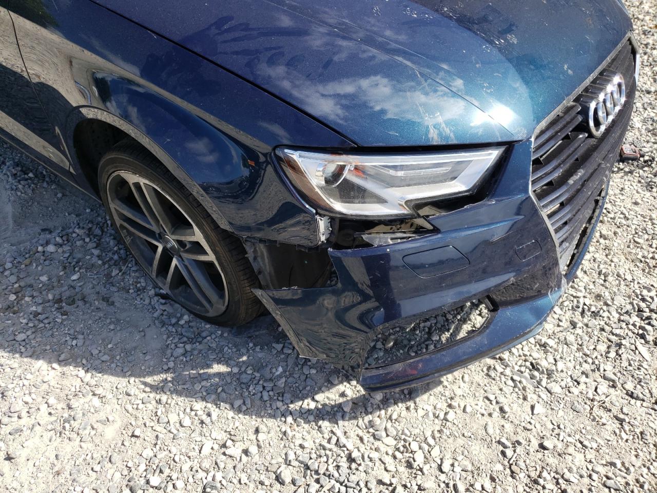 Photo 9 from auction – 2018 AUDI A3 PREMIUM with VIN WAUAUGFF2J1090368
