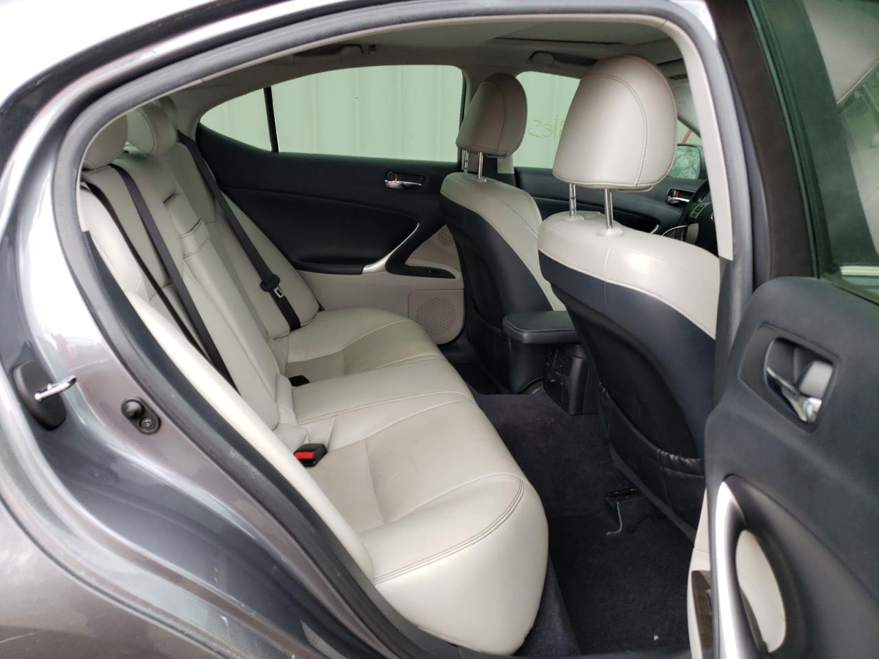 Photo 6 from auction – 2012 LEXUS IS 250 with VIN JTHBF5C23C5178850