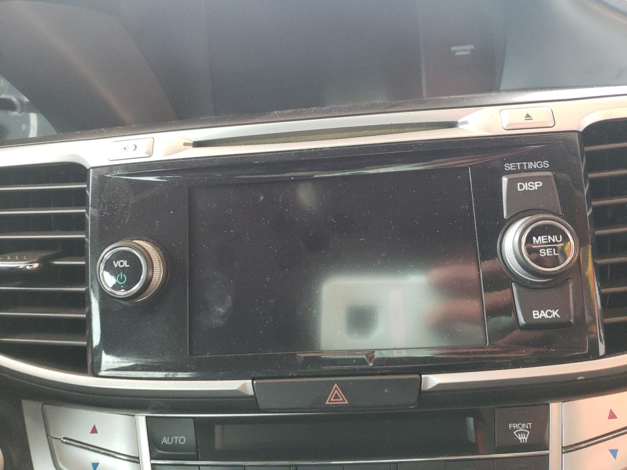 Photo 9 from auction – 2014 HONDA ACCORD EXL with VIN 1HGCR2F89EA036459