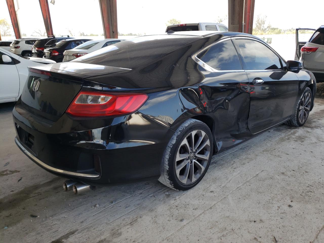 Photo 4 from auction – 2013 HONDA ACCORD EXL with VIN 1HGCT2B81DA002456