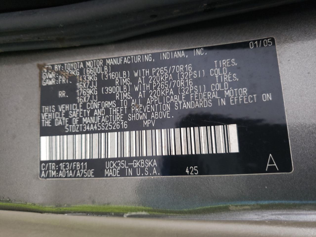Photo 10 from auction – 2005 TOYOTA SEQUOIA SR with VIN 5TDZT34A45S252616