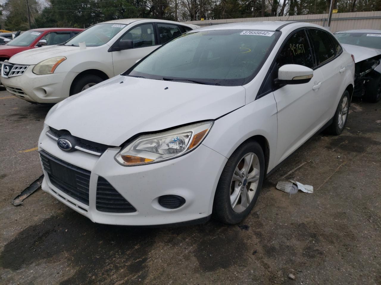 Photo 2 from auction – 2014 FORD FOCUS SE with VIN 1FADP3F20EL241950