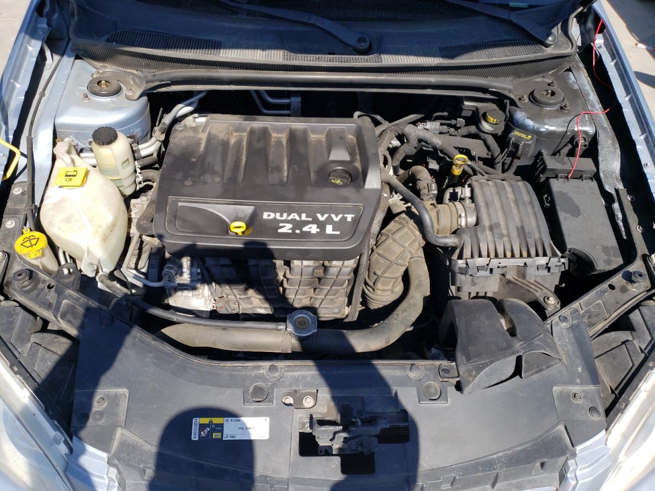 Photo 7 from auction – 2014 CHRYSLER 200 LX with VIN 1C3CCBAB1EN122610