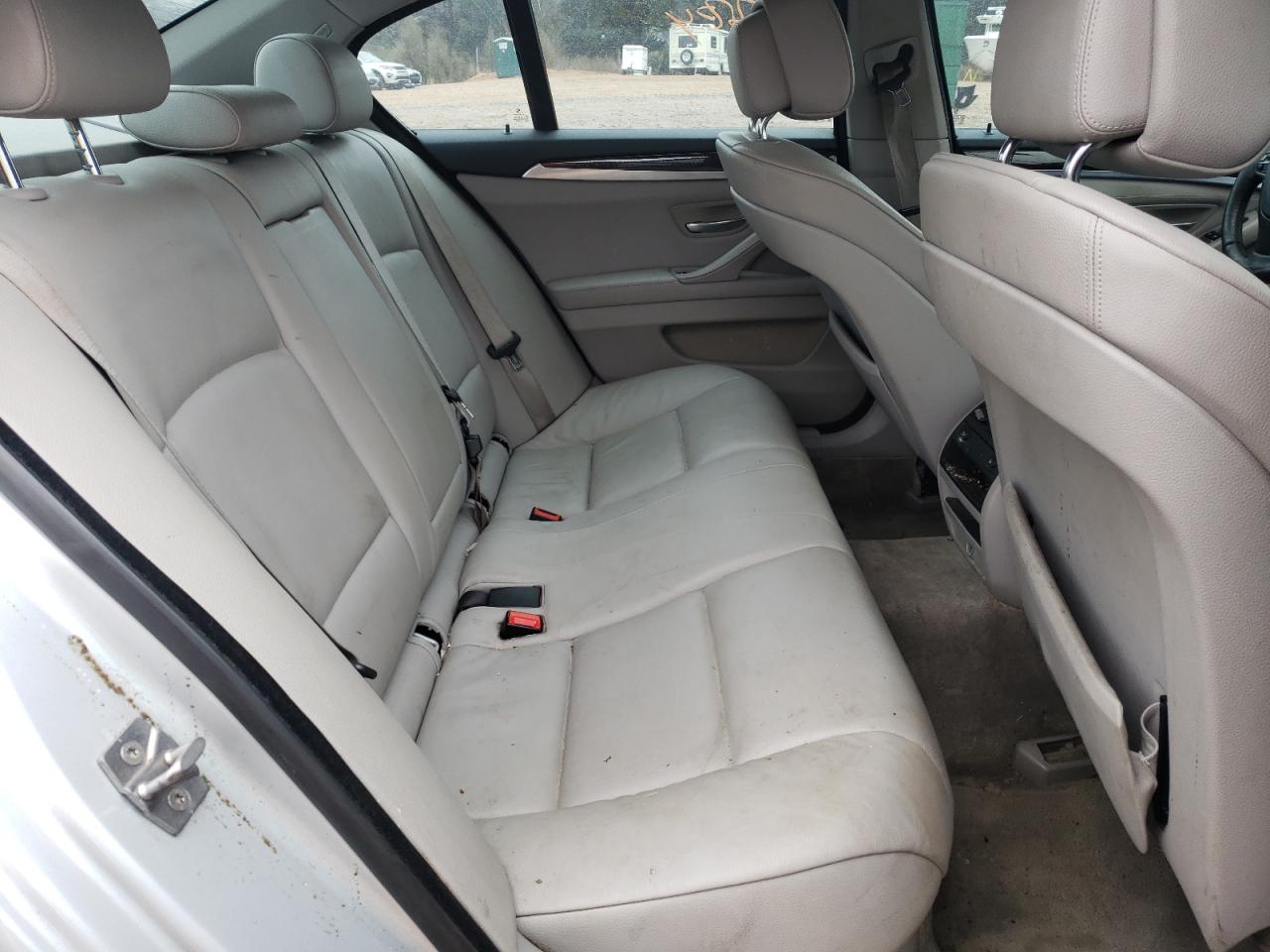 Photo 6 from auction – 2012 BMW 535 I with VIN WBAFR7C55CC811132
