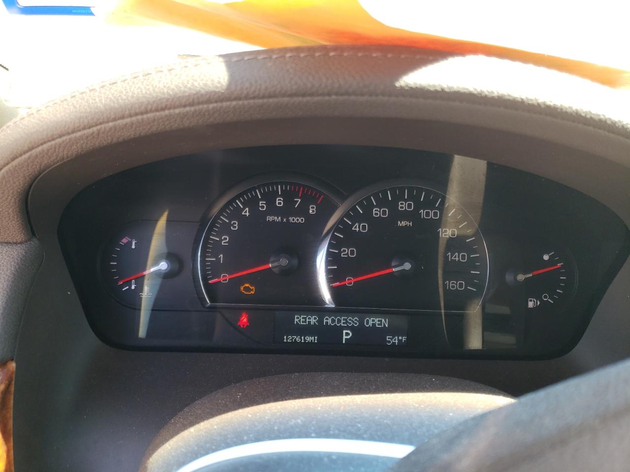 Photo 8 from auction – 2008 CADILLAC SRX with VIN 1GYEE637280126949