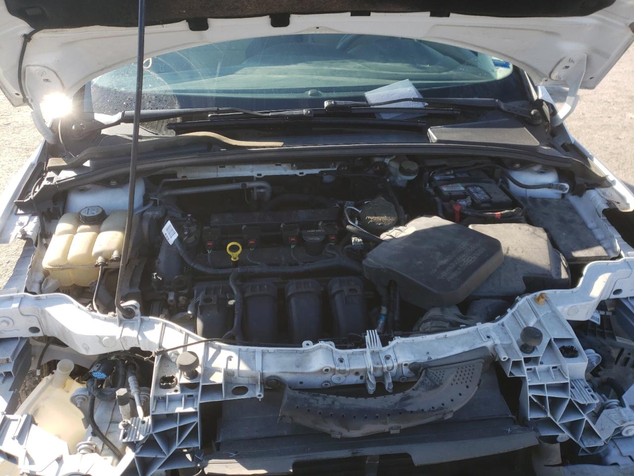 Photo 7 from auction – 2013 FORD FOCUS SE with VIN 1FADP3F28DL363955