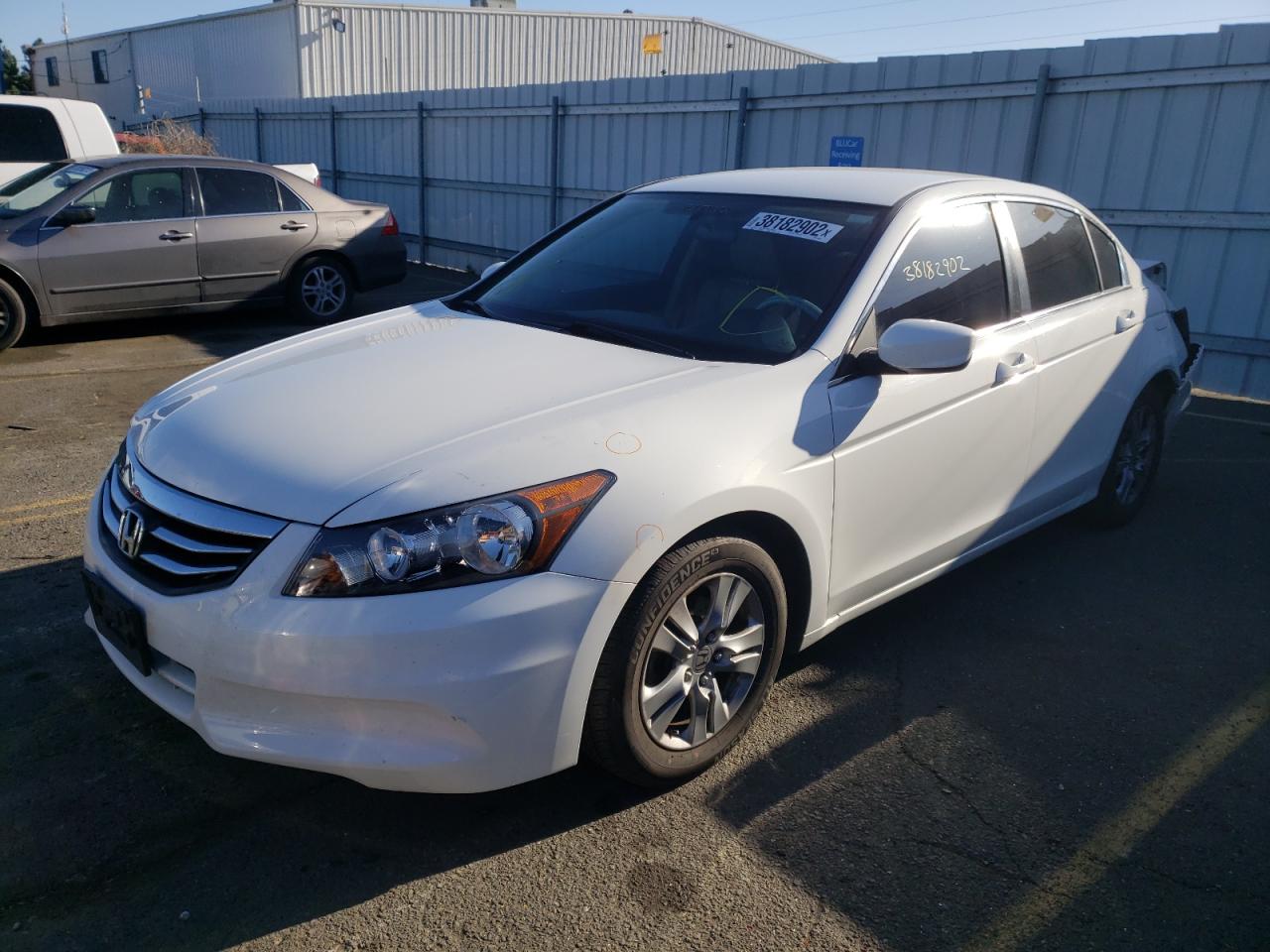 Photo 2 from auction – 2012 HONDA ACCORD SE with VIN 1HGCP2F60CA108134