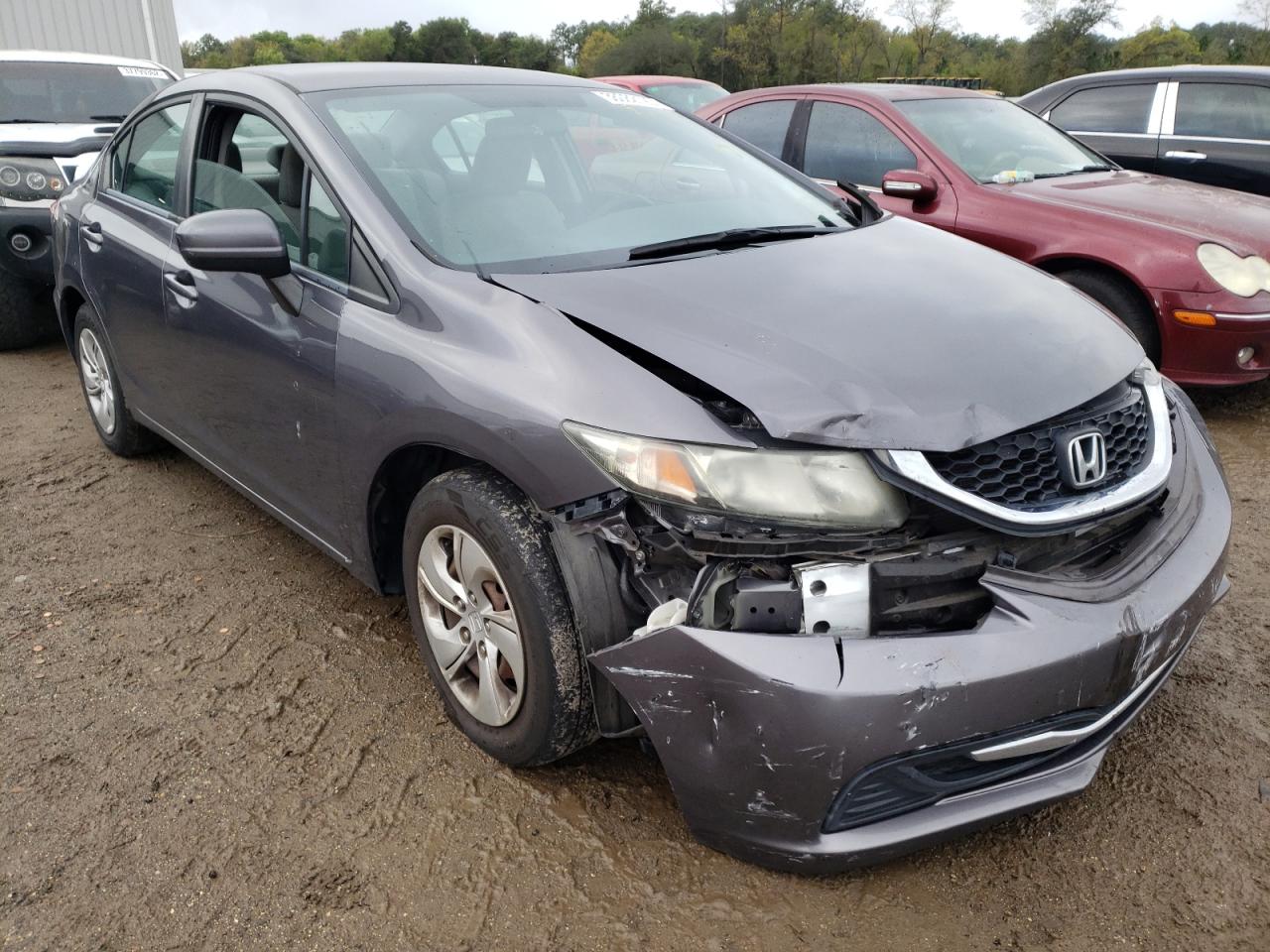 HONDA CIVIC LX 2015 with VIN 19XFB2F50FE046236 - Photo from auction