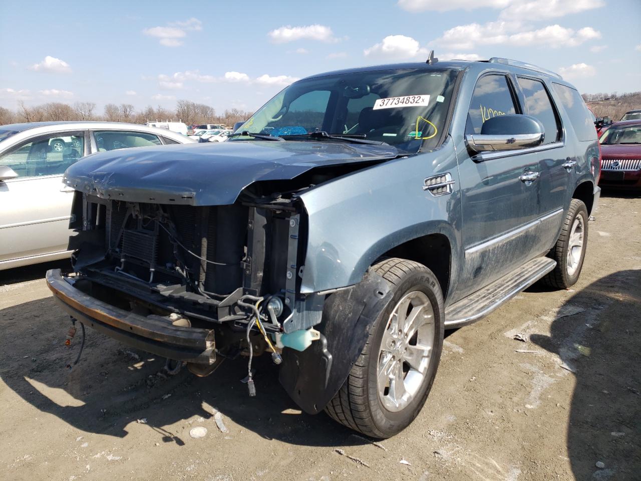 Photo 2 from auction – 2008 CADILLAC ESCALADE L with VIN 1GYFK63868R249199