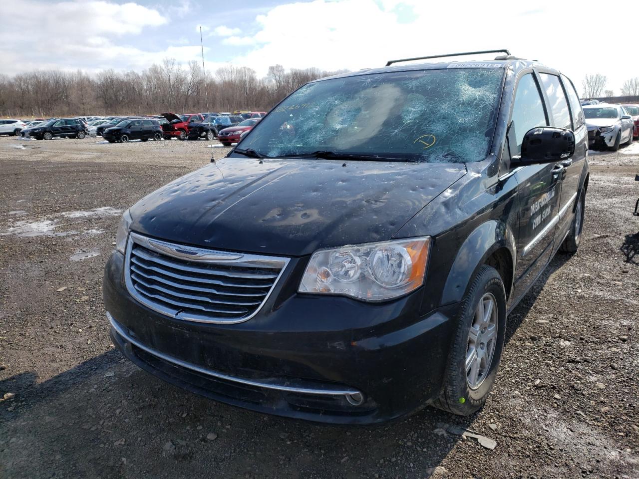 Photo 2 from auction – 2011 CHRYSLER TOWN & COU with VIN 2A4RR5DG1BR649276
