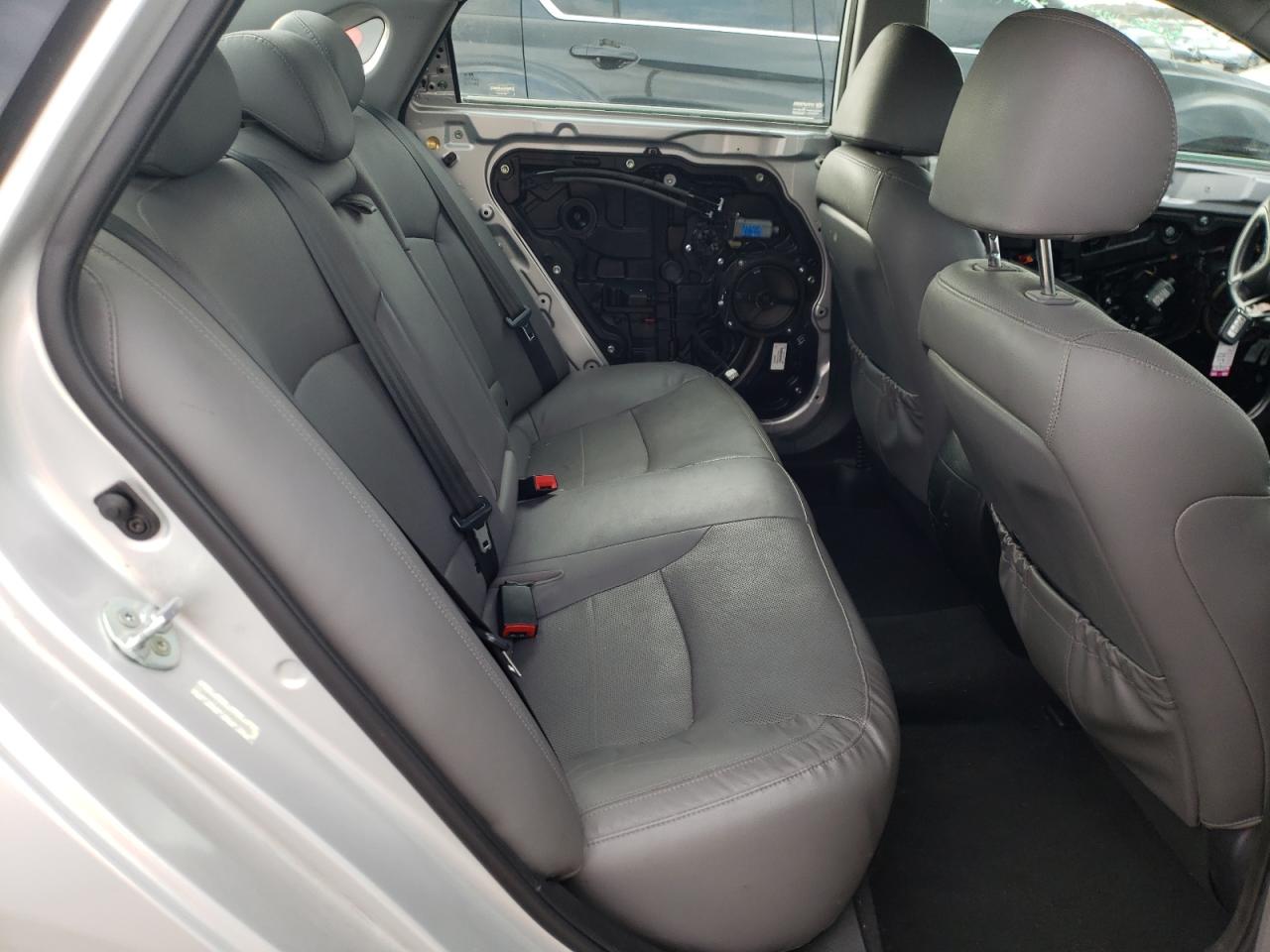 Photo 6 from auction – 2015 HYUNDAI SONATA HYB with VIN KMHEC4A41FA126551