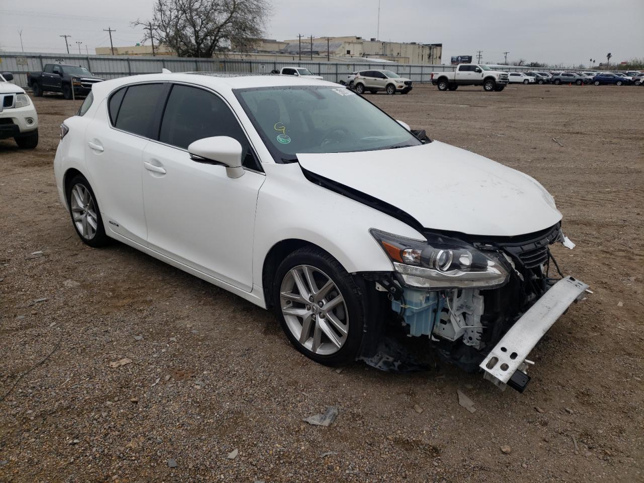 LEXUS CT 200 2015 with VIN JTHKD5BH4F2214059 - Photo from auction