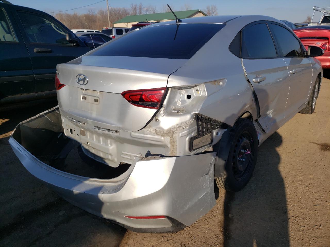 Photo 4 from auction – 2019 HYUNDAI ACCENT SE with VIN 3KPC24A35KE060924