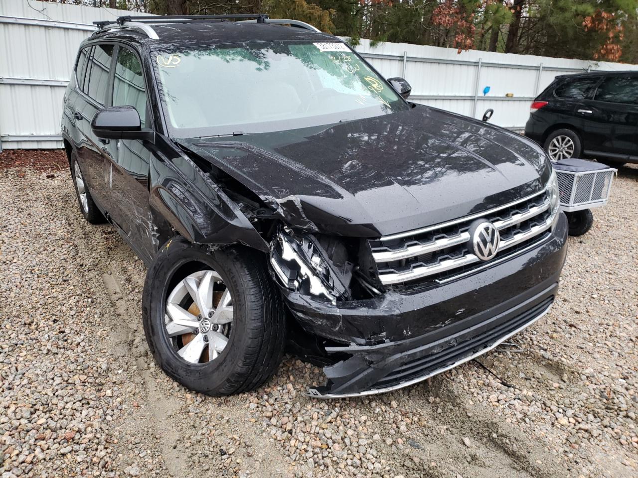 Photo 1 from auction – 2019 VOLKSWAGEN ATLAS SE with VIN 1V2DR2CA2KC545950