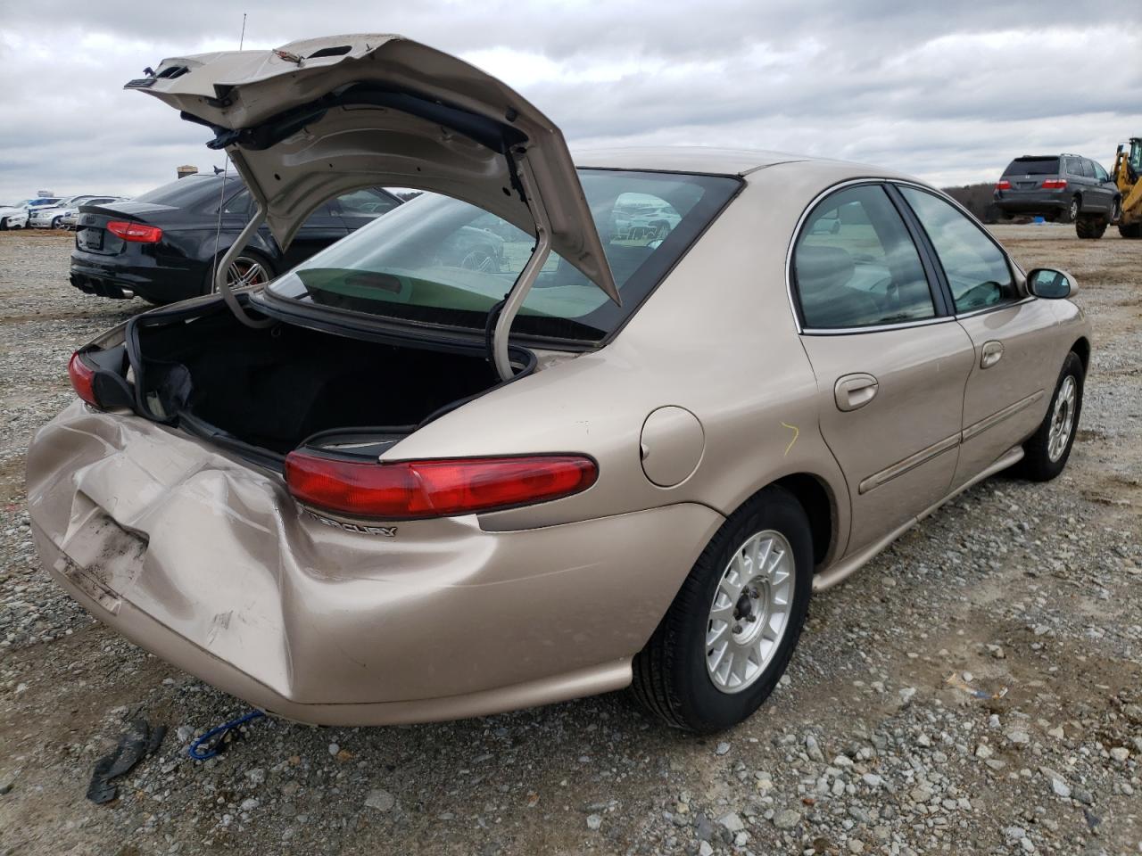 Photo 4 from auction – 1999 MERCURY SABLE LS with VIN 1MEFM53U0XA617881