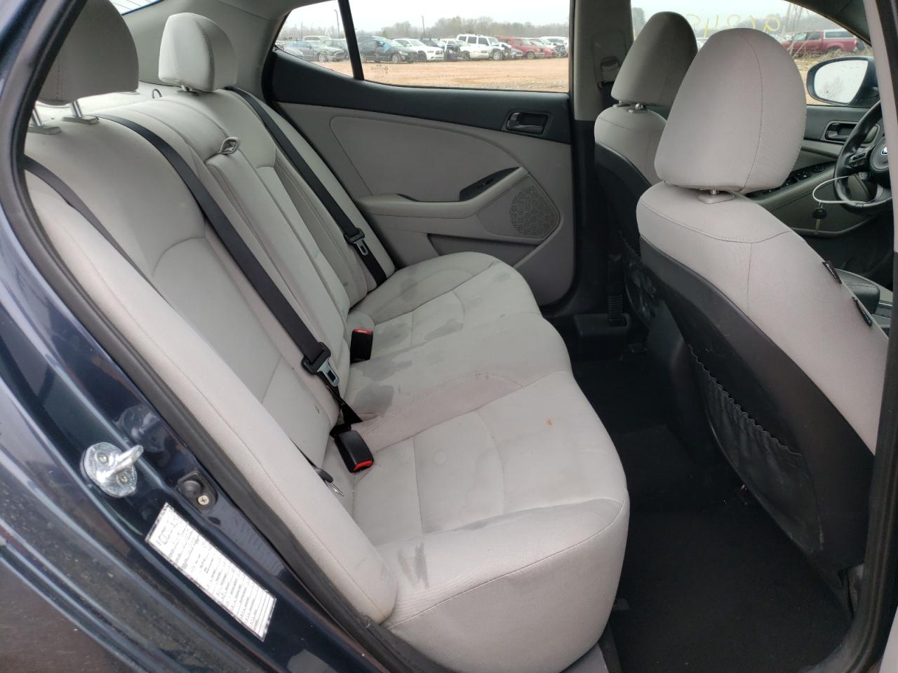 Photo 6 from auction – 2015 KIA OPTIMA LX with VIN KNAGM4A78F5592116