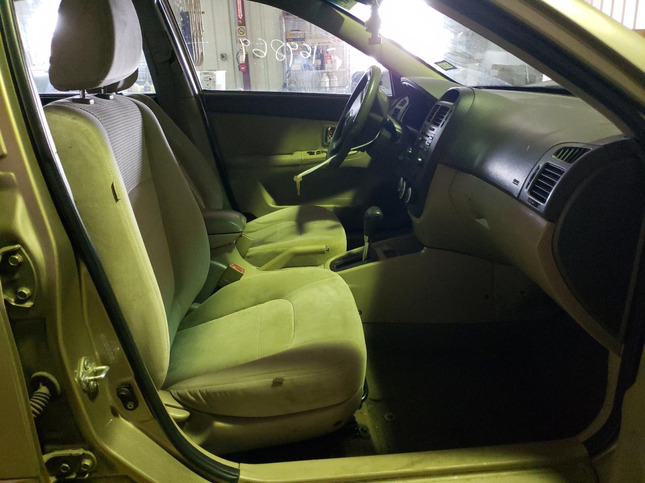 Photo 5 from auction – 2008 KIA SPECTRA EX with VIN KNAFE121685499261